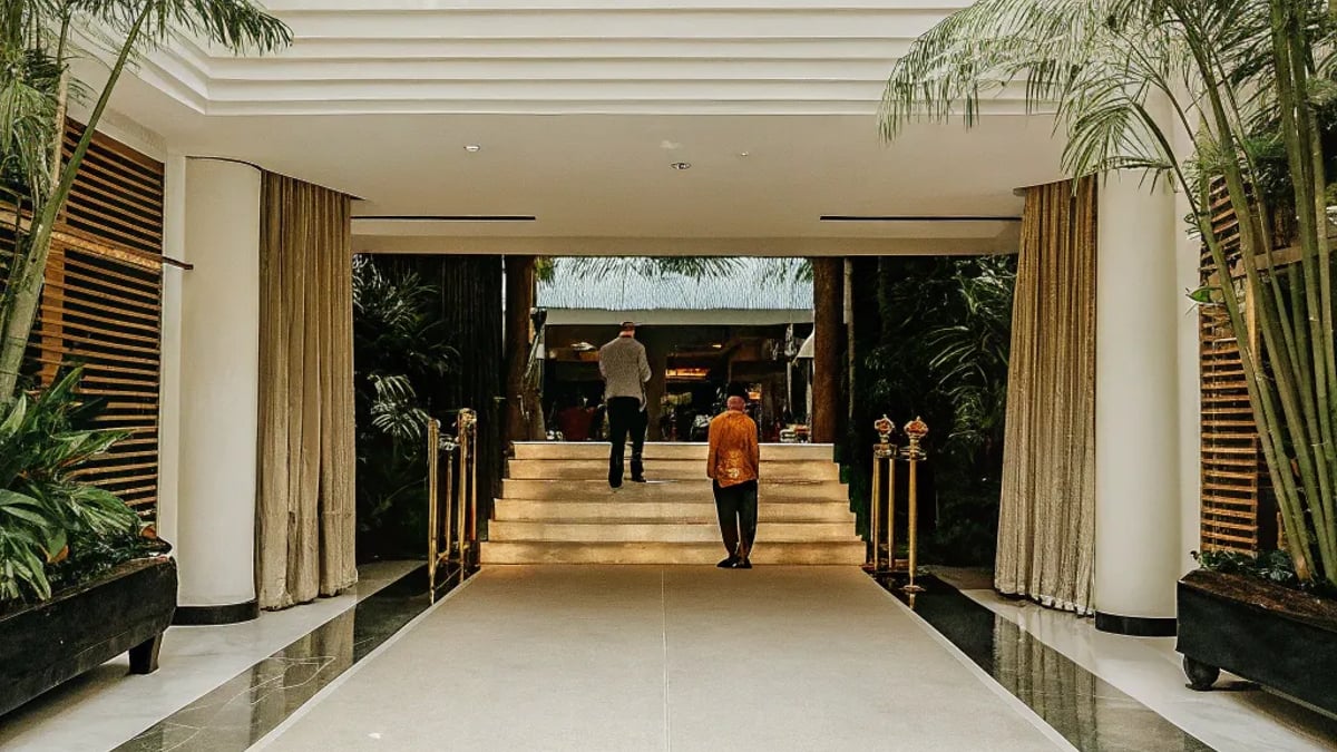 Luxury for Less: Where to Find 5-Star Hotel Discounts